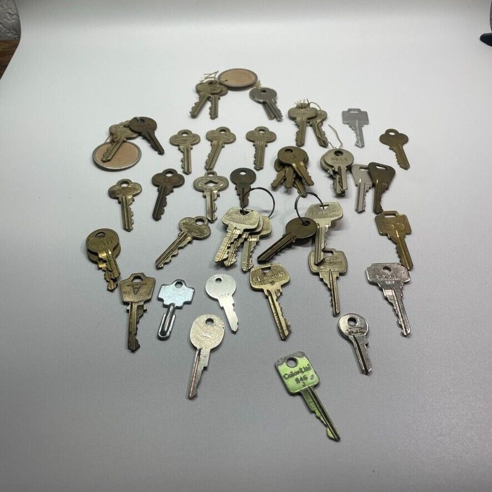 Vintage Lot Of 40 Keys, ILCO, Junkunc, YALE, P & F CORBIN